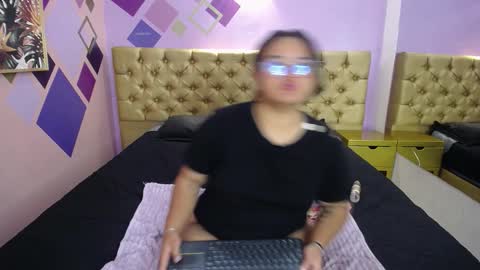 YumiViolet online show from 28, 2, 2026