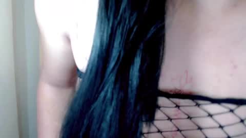 Snapshot of yummy_xandra chatting on 1, 6, 2026 Xandra online show from 1, 6, 2026