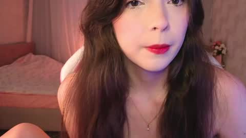 Snapshot of yuna_sunshy chatting on 8, 5, 2026 Yuna online show from 8, 5, 2026