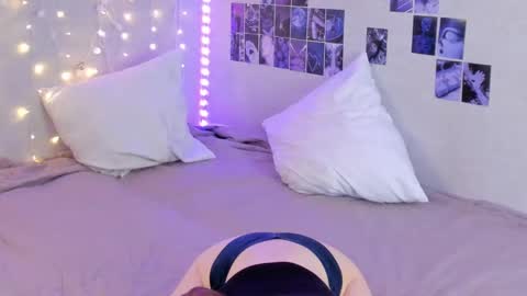 Yuna online show from 10, 1, 2025