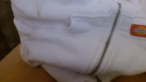 Snapshot of yunaventi chatting on 16, 10, 2025 FemboyVenti online show from 16, 10, 2025