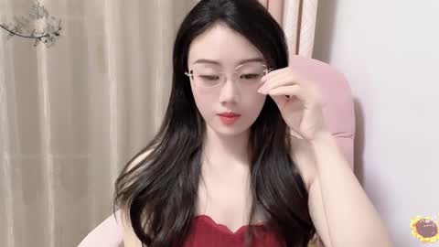 YunEr online show from 15, 12, 2024