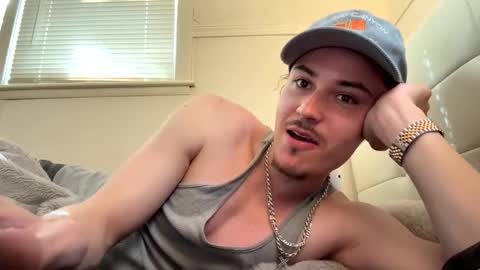 yungstudbev online show from 1, 5, 2026