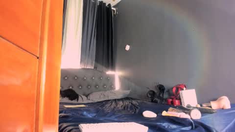 Yurie online show from 10, 2, 2025