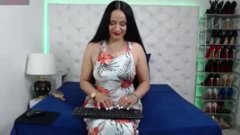    2  online show from 27, 11, 2025