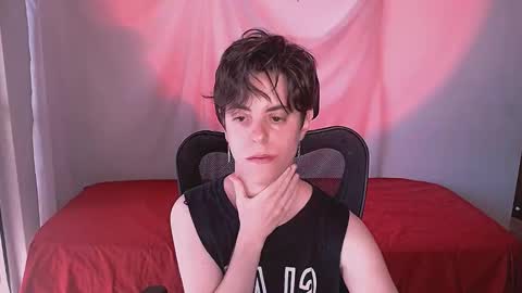 Yuyu online show from 9, 11, 2025