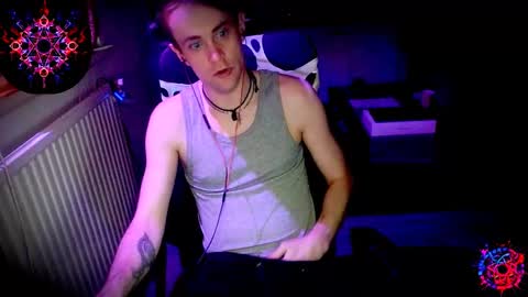 Snapshot of yyscript chatting on 28, 12, 2024 online show from 28, 12, 2024