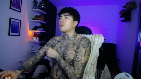 zac_muller1 online show from 19, 5, 2026