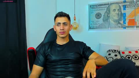 Snapshot of zachpri20 chatting on 6, 12, 2024 zachpri20 online show from 6, 12, 2024