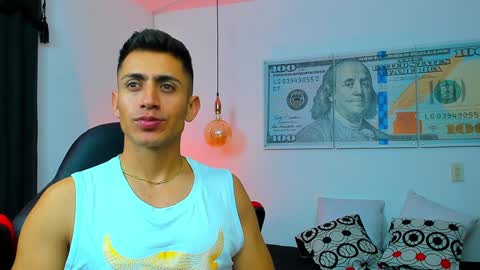 Snapshot of zachpri20 chatting on 16, 12, 2024 zachpri20 online show from 16, 12, 2024