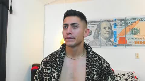 Snapshot of zachpri20 chatting on 2, 1, 2025 zachpri20 online show from 2, 1, 2025