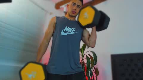 Snapshot of zachpri20 chatting on 7, 10, 2025 zachpri20 online show from 7, 10, 2025