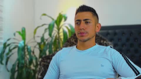 Snapshot of zachpri20 chatting on 11, 10, 2025 zachpri20 online show from 11, 10, 2025