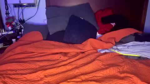 zachslime472 online show from 4, 4, 2026