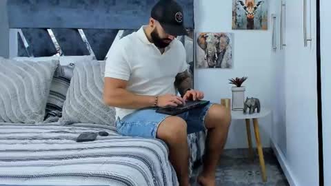 Snapshot of zack_froone chatting on 8, 7, 2026 Richard online show from 8, 7, 2026
