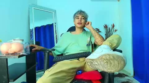 zack online show from 28, 2, 2025