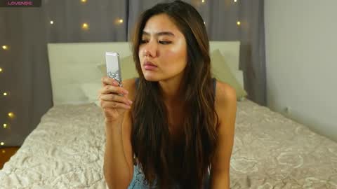 Marina online show from 10, 11, 2025