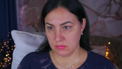 Snapshot of zafiramoonn chatting on 3, 11, 2025 Zafiramoonn online show from 3, 11, 2025