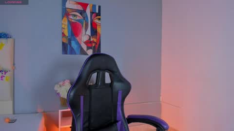 Zafiro Brown online show from 31, 3, 2026