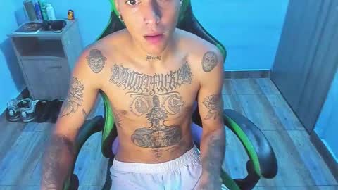 BiG Zafiro online show from 21, 12, 2025