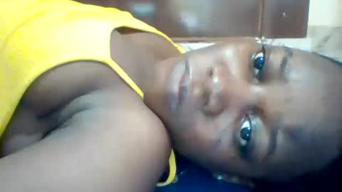 Snapshot of zainxxxx chatting on 19, 6, 2026 zainxxxx online show from 19, 6, 2026