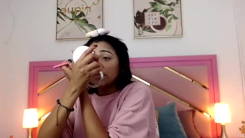 Zaira Angel online show from 4, 3, 2025