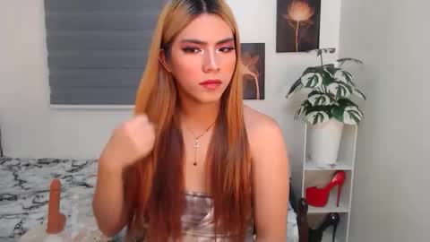 Snapshot of zairaaaaa chatting on 17, 4, 2026 Zai online show from 17, 4, 2026