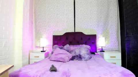 Zamara Kleii online show from 6, 1, 2026