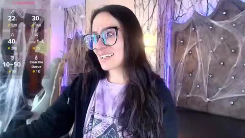   online show from 1, 11, 2025