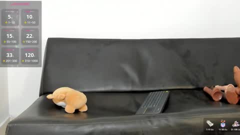 Zane Lux online show from 8, 11, 2025