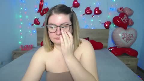 zannadreil online show from 10, 2, 2025