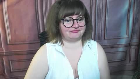 zannadreil online show from 11, 9, 2025