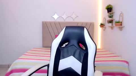 Snapshot of zara_cute18 chatting on 11, 5, 2026 Zara online show from 11, 5, 2026