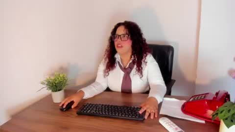 Snapshot of zara_holly_ chatting on 4, 7, 2026 Zara online show from 4, 7, 2026