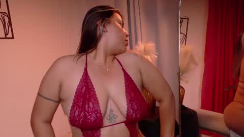 Snapshot of zara_nova chatting on 2, 7, 2026 Zara Nova online show from 2, 7, 2026