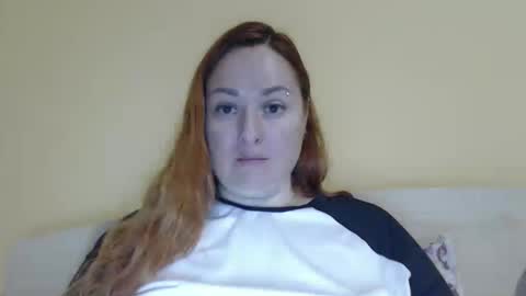 Snapshot of zara_red chatting on 20, 4, 2026 Kate. if im not here im here foxy red333 online show from 20, 4, 2026