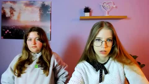 zara_shine_ online show from 15, 10, 2025