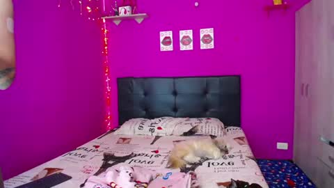 ZARA ANYELINA online show from 30, 12, 2024