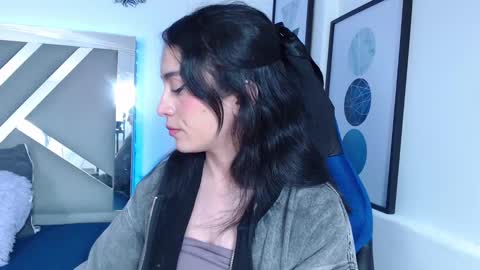 zaradames_ online show from 25, 12, 2024