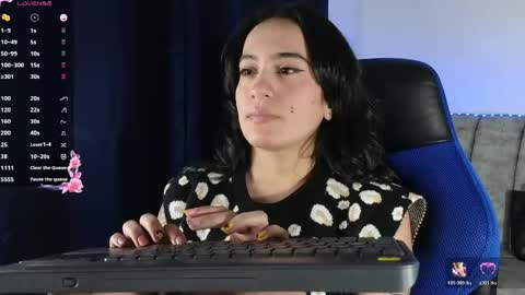 Snapshot of zaradames_ chatting on 5, 6, 2026 zaradames_ online show from 5, 6, 2026