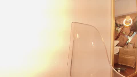 Zarah Andrews online show from 9, 10, 2025