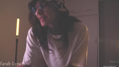 Miss Lynch   Next show  2911 online show from 28, 2, 2026