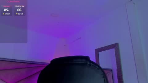 Zara Lim  online show from 18, 2, 2025