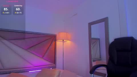 Zara Lim  online show from 19, 2, 2025