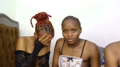 Snapshot of zariyah_ chatting on 7, 7, 2026 Zariyah online show from 7, 7, 2026