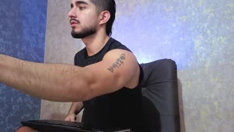 Snapshot of zayn_maximoff chatting on 17, 1, 2026 ZAYN MAXIMOFF online show from 17, 1, 2026