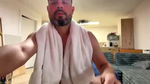 Snapshot of zeebraoso chatting on 15, 5, 2026 zeebraoso online show from 15, 5, 2026
