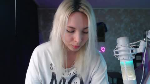 Snapshot of zellawisinski chatting on 30, 5, 2026 Mercy online show from 30, 5, 2026
