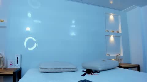 Zenda Evans online show from 20, 12, 2025