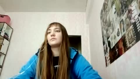 zeniabrossoit online show from 24, 5, 2026